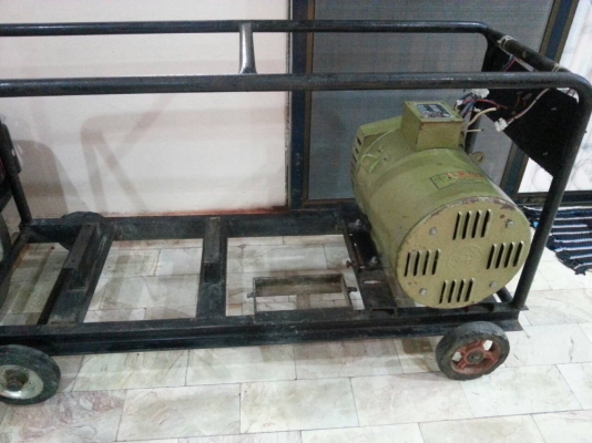 ขาย ไดปั่นไฟ Folk พร้อมแท่น 5kva