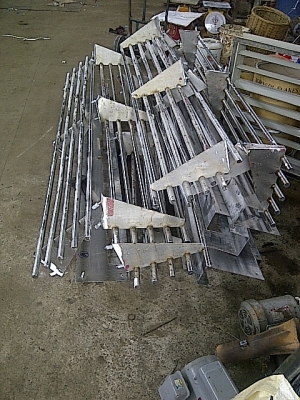 ขาย...ชั้นสแตนเลสติดผนัง 7ตัว ขาย...ชั้นสแตนเลสติดผนัง 7ตัว