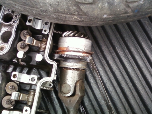 ขายเพลาข้อเหวี่ยง ก้านสูบ ลูกสูบ Kawasaki อิลิมิเนเตอร์ 400 CC ราคา ไม่รวมค่าส่ง 1000 บาท