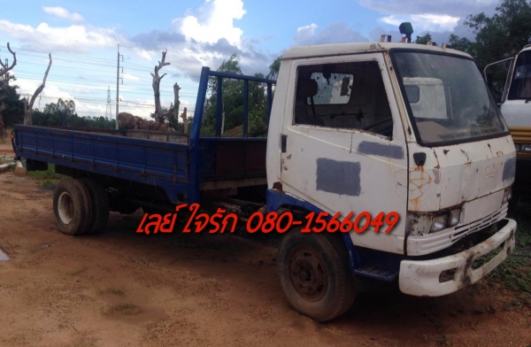 **135,000 บ.ต่อรอง**ขาย6ล้อถูกๆ ราคาคุณแต๋น HINO KM350 เครื่อง DM100 100แรง เครื่องดีสตาร์ทติดง่าย แน่นๆ แห้งๆ ไม่มีเยิ้ม วางหัวFB สภาพโอเคไม่ผุ ภายในเก๋งไม่สวย ช่วงล่างFหน้า-หลัง คัสซีสวยเดิม ไม่ปะมีบวม ไม่ปะไม่ดาม ยาว5.50ม.วางกระบะคาร์โก้4.30ม.พื้นเหล็ก