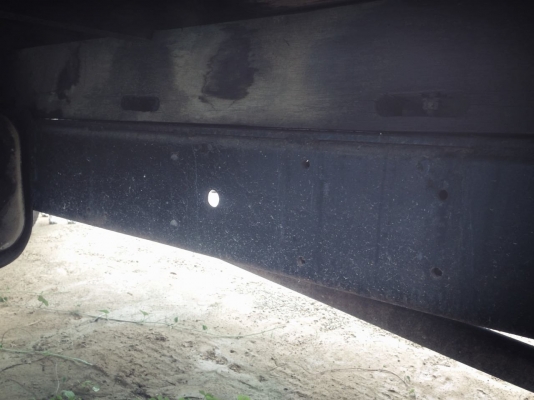 **135,000 บ.ต่อรอง**ขาย6ล้อถูกๆ ราคาคุณแต๋น HINO KM350 เครื่อง DM100 100แรง เครื่องดีสตาร์ทติดง่าย แน่นๆ แห้งๆ ไม่มีเยิ้ม วางหัวFB สภาพโอเคไม่ผุ ภายในเก๋งไม่สวย ช่วงล่างFหน้า-หลัง คัสซีสวยเดิม ไม่ปะมีบวม ไม่ปะไม่ดาม ยาว5.50ม.วางกระบะคาร์โก้4.30ม.พื้นเหล็ก **135,000 บ.ต่อรอง**ขาย6ล้อถูกๆ ราคาคุณแต๋น HINO KM350 เครื่อง DM100 100แรง เครื่องดีสตาร์ทติดง่าย แน่นๆ แห้งๆ ไม่มีเยิ้ม วางหัวFB สภาพโอเคไม่ผุ ภายในเก๋งไม่สวย ช่วงล่างFหน้า-หลัง คัสซีสวยเดิม ไม่ปะมีบวม ไม่ปะไม่ดาม ยาว5.50ม.วางกระบะคาร์โก้4.30ม.พื้นเหล็ก