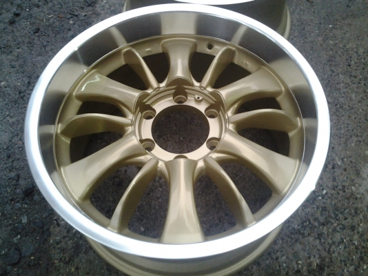 lenso ขอบ18 ลึกๆล้นๆใส่4x4ได้