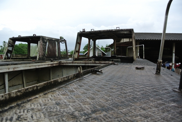 เรือสำราญ หนักสองตันกว่าค่ะ