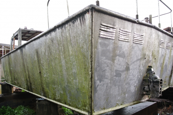 เรือสำราญ หนักสองตันกว่าค่ะ