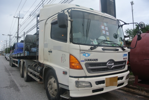 HINO FM1J  ยอดจัดไฟแนนซ์ ให้ยอดที่ 1,600,000 บาทค่ะ จำหน่ายเฉพาะหัวนะค่ะ