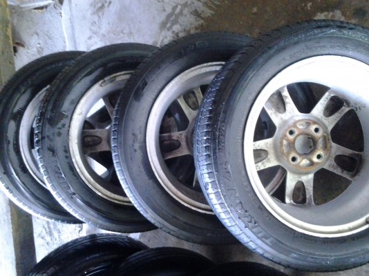 ล้อแม็ก city ขอบ15 พร้อมยาง