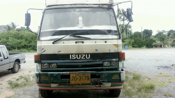 10ล้อเพลาเดียว ISUZU JCM วางเครื่อง195และ175แรง...หัวร็อค เบรคทิฟฟี่ ลูกหมากร้อย..รถสวยดีพร้อมใช้