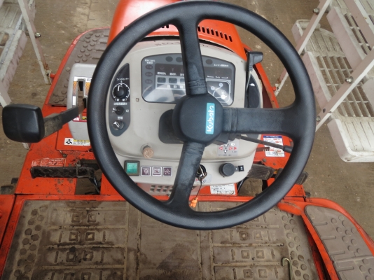 รถดำนานั่งขับ Kubota 8แถว  เครื่องดีเซล 3 สูบ  รถมือสองญี่ปุ่น รถสวย