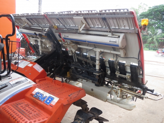 รถดำนานั่งขับ Kubota 8แถว  เครื่องดีเซล 3 สูบ  รถมือสองญี่ปุ่น รถสวย