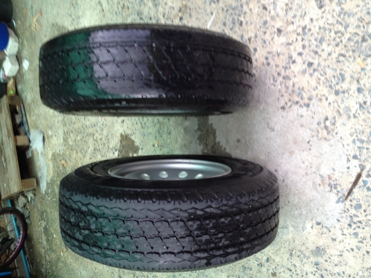 กะทะผ่า นาวาร่า พร้อมยาง4เส้น