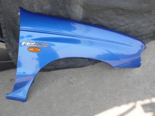 บังโครนขวา -ไฟหน้าขวา- มาสด้า ไฟว์เตอร์ ของแท้ บังโครนขวา -ไฟหน้าขวา- มาสด้า ไฟว์เตอร์ ของแท้