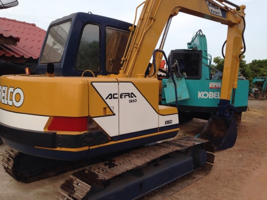 ขายด่วน KOBELCO SK60-1  มาร์คทรีอาร์มพิเศษ มีลายหัวเจาะ เก่าในเชคสภาพใหม่ พร้อมใช้