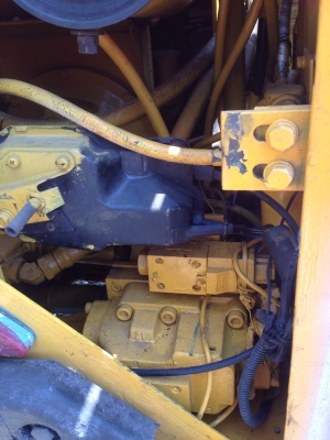 ขายด่วน KOBELCO SK60-1  มาร์คทรีอาร์มพิเศษ มีลายหัวเจาะ เก่าในเชคสภาพใหม่ พร้อมใช้