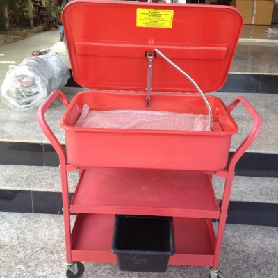 โต๊ะล้างเครื่องมือสำหรับช่าง ของใหม่ สามารถใช้ล้างเครืองมือโดยมีท่อ ฉีดล้างอัตโนมัติ โต๊ะล้างเครื่องมือสำหรับช่าง ของใหม่ สามารถใช้ล้างเครืองมือโดยมีท่อ ฉีดล้างอัตโนมัติ