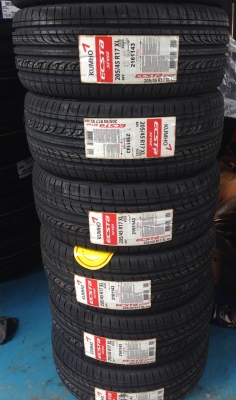 ขาย ยาง kumho ecsta seven 205/45 R17