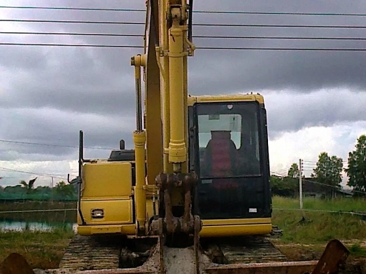 ขายรถแบคโฮ KOMATSU pc120-6รถสวยพร้อมลุย ขายรถแบคโฮ KOMATSU pc120-6รถสวยพร้อมลุย