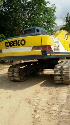 ขายรถแบคโฮ KOBELCO sk200-3รถสวยพร้อมใช้ ขายรถแบคโฮ KOBELCO sk200-3รถสวยพร้อมใช้