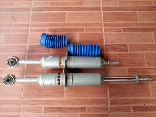 ขายโช๊คอัพ amada คู่หน้าใส่ ฟอร์จูนเนอร์