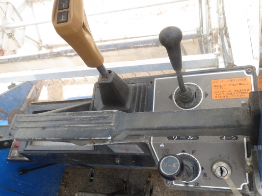 รถเกี่ยวนวดข้าว Iseki 75แรงม้า เทอร์โบ มีตู้แอร์ รถมืองสองญี่ปุ่น รถเกี่ยวนวดข้าว Iseki 75แรงม้า เทอร์โบ มีตู้แอร์ รถมืองสองญี่ปุ่น