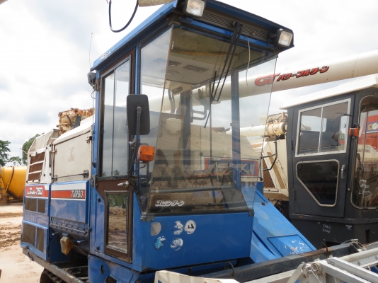 รถเกี่ยวนวดข้าว Iseki 75แรงม้า เทอร์โบ มีตู้แอร์ รถมืองสองญี่ปุ่น รถเกี่ยวนวดข้าว Iseki 75แรงม้า เทอร์โบ มีตู้แอร์ รถมืองสองญี่ปุ่น