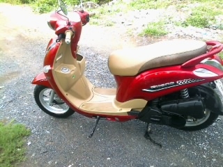 ยามาฮ่า ฟีลาโน่ หัวฉีด คลาสสิคสีแดง ทอปโลโก้นูนน วิ่ง7000โลแท้ มือ1ป้ายแดงมา เล่มพร้อมเอกสารครบ ยามาฮ่า ฟีลาโน่ หัวฉีด คลาสสิคสีแดง ทอปโลโก้นูนน วิ่ง7000โลแท้ มือ1ป้ายแดงมา เล่มพร้อมเอกสารครบ