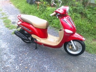 ยามาฮ่า ฟีลาโน่ หัวฉีด คลาสสิคสีแดง ทอปโลโก้นูนน วิ่ง7000โลแท้ มือ1ป้ายแดงมา เล่มพร้อมเอกสารครบ