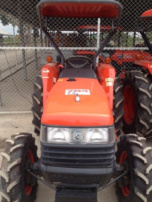 รถไถมือสองราคาโดนใจ รถไถมือสองราคาโดนใจ