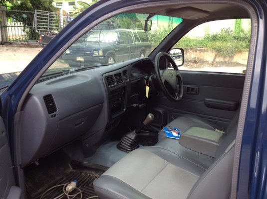 D4D หัวเดี่ยวปี47 รถสวยเดิมๆวิ่งน้อย 082-3816797 D4D หัวเดี่ยวปี47 รถสวยเดิมๆวิ่งน้อย 082-3816797