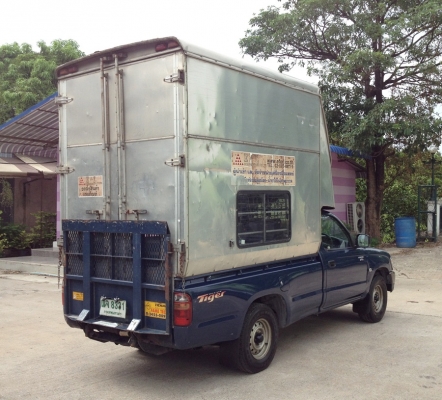 D4D หัวเดี่ยวปี47 รถสวยเดิมๆวิ่งน้อย 082-3816797 D4D หัวเดี่ยวปี47 รถสวยเดิมๆวิ่งน้อย 082-3816797