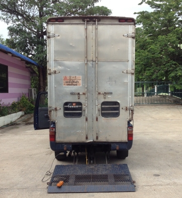 D4D หัวเดี่ยวปี47 รถสวยเดิมๆวิ่งน้อย 082-3816797 D4D หัวเดี่ยวปี47 รถสวยเดิมๆวิ่งน้อย 082-3816797