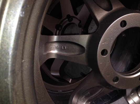 ขายล้อแม็กก้านยก ขอบ 18 แถมยาง 225/45/18