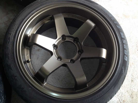 ขายล้อแม็กก้านยก ขอบ 18 แถมยาง 225/45/18