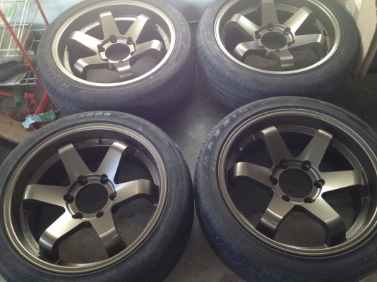 ขายล้อแม็กก้านยก ขอบ 18 แถมยาง 225/45/18