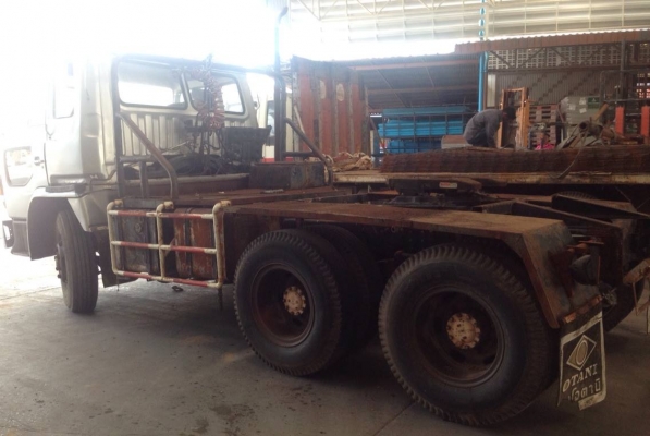 **570,000 บ.ต่อรอง**ขาย10ล้อหัวลาก HINO SS631A EK100 260HP หัว3ใบปัด เครื่องดี แรง ไม่เยิ้ม เกียร์ดีไม่หลุด ช่วงล่างคัสซีสวยเดิม ไม่ปะไม่ดาม หัวเก๋งเดิมไม่ผุภายในดีคอนโซลครบ พ.พาวเวอร์ เบรคทริฟฟี่ ยางดี10เส้น พร้อมใช้งาน เอกสารครบ ราคาต่อรองได้เด้อ พี่น้อ **570,000 บ.ต่อรอง**ขาย10ล้อหัวลาก HINO SS631A EK100 260HP หัว3ใบปัด เครื่องดี แรง ไม่เยิ้ม เกียร์ดีไม่หลุด ช่วงล่างคัสซีสวยเดิม ไม่ปะไม่ดาม หัวเก๋งเดิมไม่ผุภายในดีคอนโซลครบ พ.พาวเวอร์ เบรคทริฟฟี่ ยางดี10เส้น พร้อมใช้งาน เอกสารครบ ราคาต่อรองได้เด้อ พี่น้อ