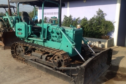 ขายD2-3 สภาพสวย พร้อมใช้งาน เครื่องดีมากๆ ช่วงบ่างดี  ใบแทร็กเต็ม