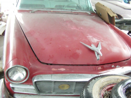 รถอเมริกา แท้ๆ Chrysler 4ประตู