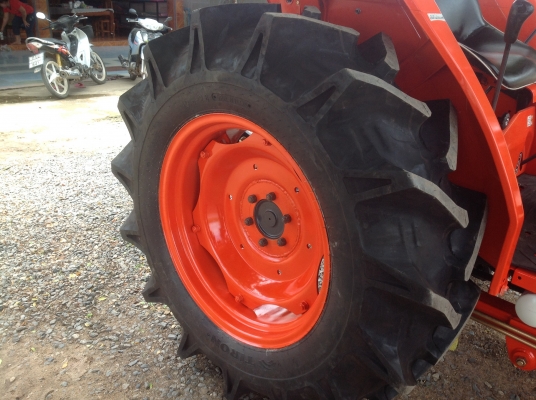 ปัญญาแทรคเตอร์มาแล้ว...จัดมาให้ครับ รีบโดยด่วน.คูโบต้า L4508 พร้อมใบมีดFD184Fตราช้าง โรตาลี่RX180ตราช้าง ยางหลังใหม่ พร้อมส่ง จัดส่ง อ.ปัว จ.น่าน