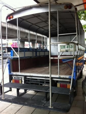 ขายรถอีซูซุ NHR 55 ทะเบียนบรรทุกสองแถว เครื่อง 2jz 3000 cc. ติดแก๊ส LPG แล้ว ขายรถอีซูซุ NHR 55 ทะเบียนบรรทุกสองแถว เครื่อง 2jz 3000 cc. ติดแก๊ส LPG แล้ว