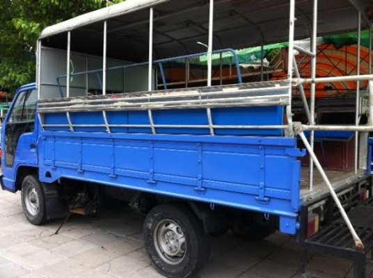 ขายรถอีซูซุ NHR 55 ทะเบียนบรรทุกสองแถว เครื่อง 2jz 3000 cc. ติดแก๊ส LPG แล้ว ขายรถอีซูซุ NHR 55 ทะเบียนบรรทุกสองแถว เครื่อง 2jz 3000 cc. ติดแก๊ส LPG แล้ว