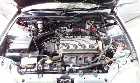 CIVIC EG 4 d ปี 95 เกียร์ออโต้ เครื่อง D15B ติด LPG หัวฉีด ดิสก์เบรค 4 ล้อ กระจกไฟฟ้า ปรับข้างไฟฟ้า เซ็นทรัลล็อค รีโมทกันขโมย ภายในเรียบร้อย ภาษีไม่ขาด ราคา 79,000 บาท   โทร.0896878976 โอ๋  id line : charnpreecha