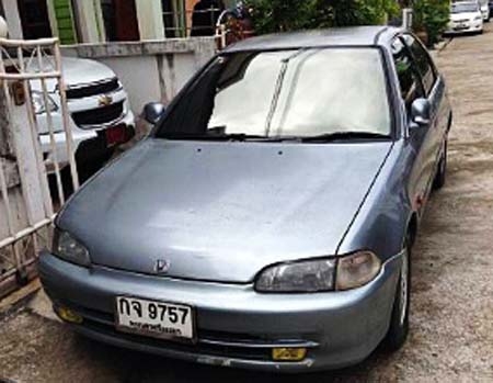 CIVIC EG 4 d ปี 95 เกียร์ออโต้ เครื่อง D15B ติด LPG หัวฉีด ดิสก์เบรค 4 ล้อ กระจกไฟฟ้า ปรับข้างไฟฟ้า เซ็นทรัลล็อค รีโมทกันขโมย ภายในเรียบร้อย ภาษีไม่ขาด ราคา 79,000 บาท   โทร.0896878976 โอ๋  id line : charnpreecha