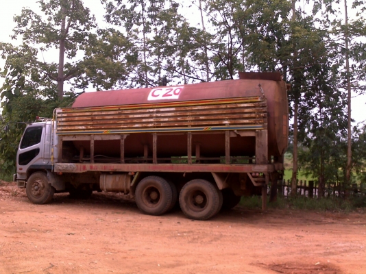 ขายถัง20000ลิตร หนา 6 มิล มีขายึดติดกะบะรถมาตฐาน ราคา 55000 บาท สนใจติดต่อได้ที่เบอร์ 084-7823249