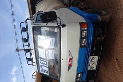 ขายรถโม่ 6 ล้อ 2.5 คิว