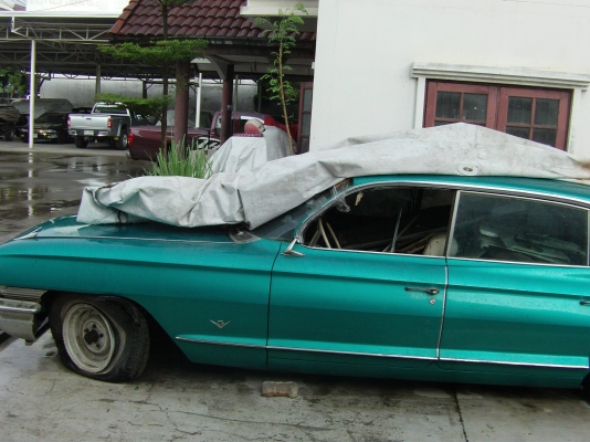 รถอเมริกา Cadillac 4ประตู   เดิมๆ กริ้บๆ