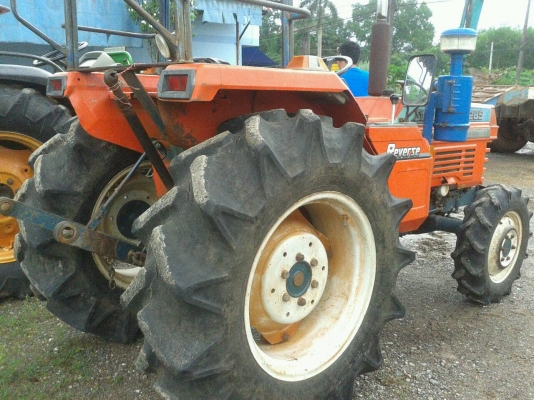 ขายรถไถ KUBOTA L1-285R เครื่องไดเร็ก 4สูบ 2เพลา 28แรง พวงมาลัยพาวเวอร์ ขายรถไถ KUBOTA L1-285R เครื่องไดเร็ก 4สูบ 2เพลา 28แรง พวงมาลัยพาวเวอร์