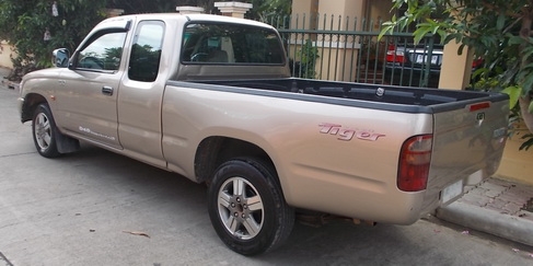 ขาย Tiger D4D CAB 2.5 G ABS,AIRBAG ปี 46 ขาย Tiger D4D CAB 2.5 G ABS,AIRBAG ปี 46