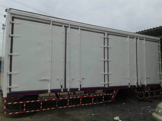 ขายตู้เปิดข้าง10บาน ยาว7.2ม.