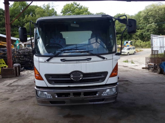 HINO mega FC รถญี่ปุ่น