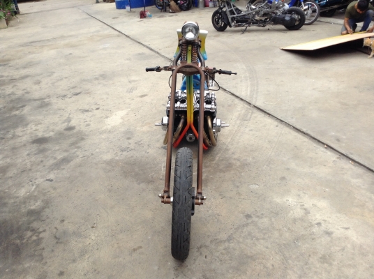 ธารนนทบุรี//ขาย ยิงเฟรม เครื่อง cb750 ทะเบียนแท้ครับ ธารนนทบุรี//ขาย ยิงเฟรม เครื่อง cb750 ทะเบียนแท้ครับ