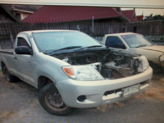 ขายตัวถังพร้อมช่องล่าง